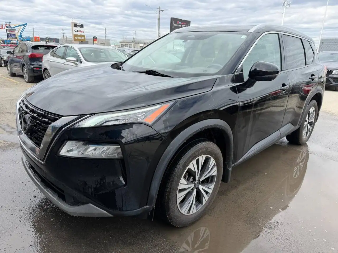 Nissan Rogue снимка Nissan Rogue