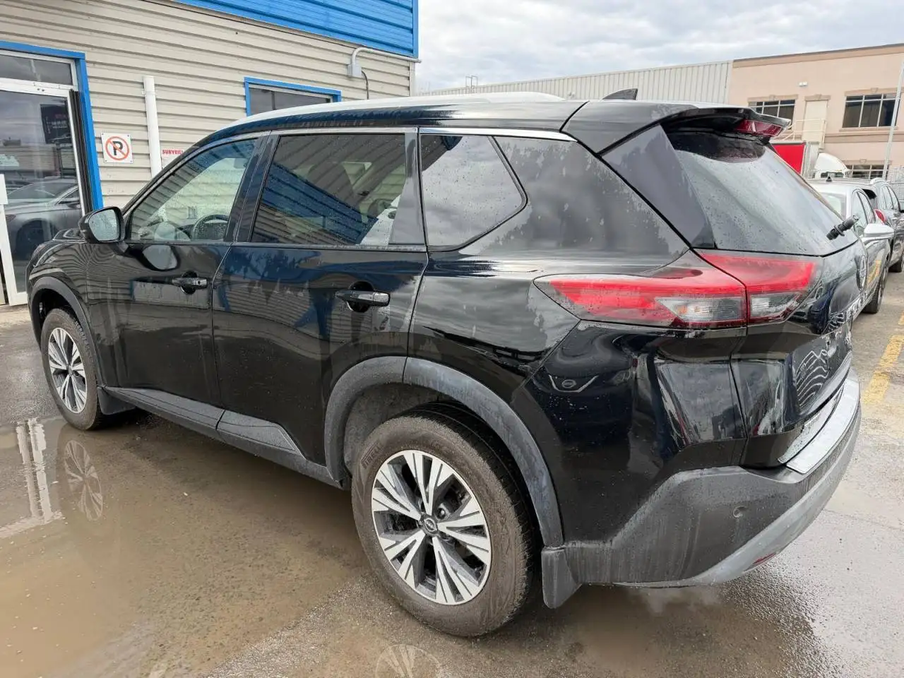Nissan Rogue снимка Nissan Rogue