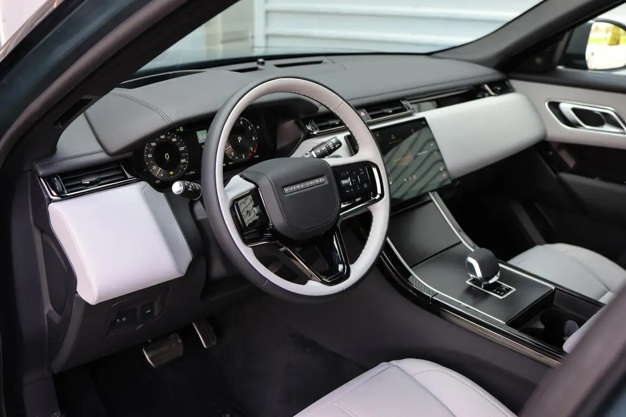 Land Rover Range Rover Velar снимка Land Rover Range Rover Velar