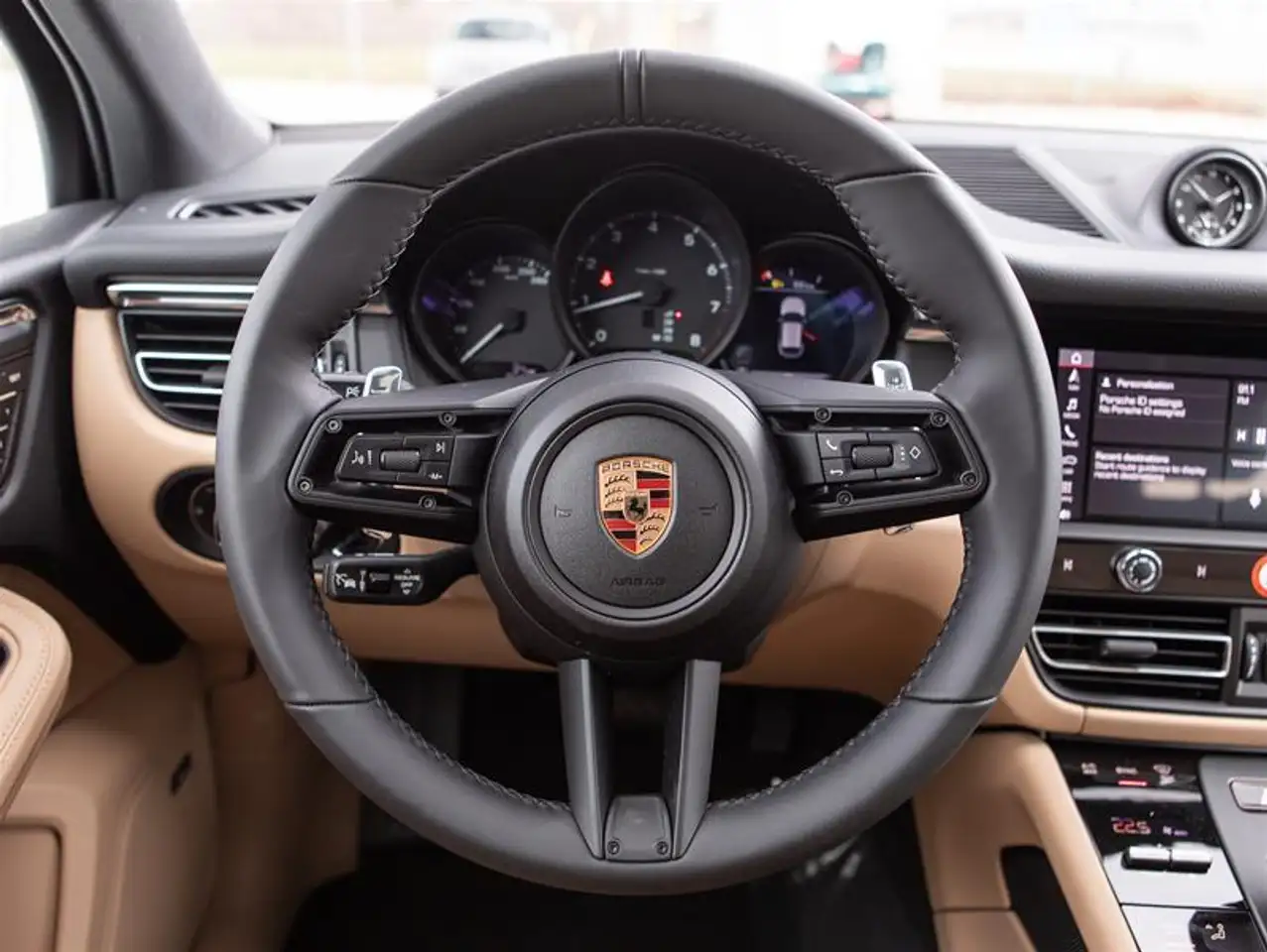 Porsche Macan снимка Porsche Macan