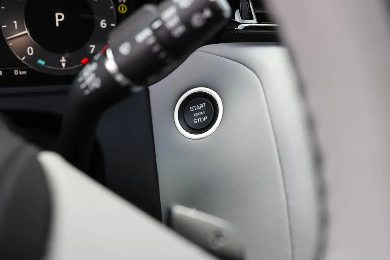 Land Rover Range Rover Velar снимка Land Rover Range Rover Velar