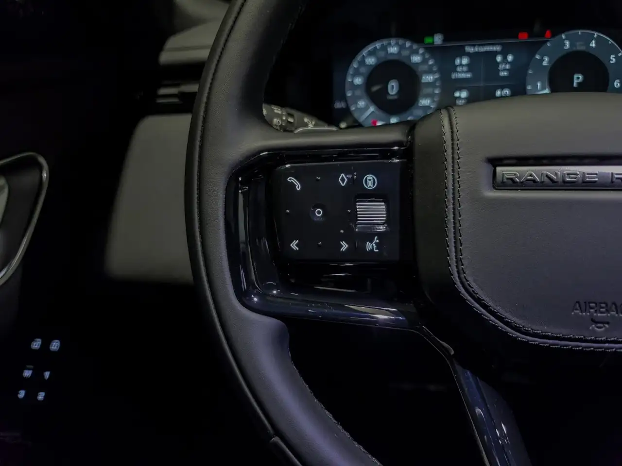 Land Rover Range Rover Velar снимка Land Rover Range Rover Velar
