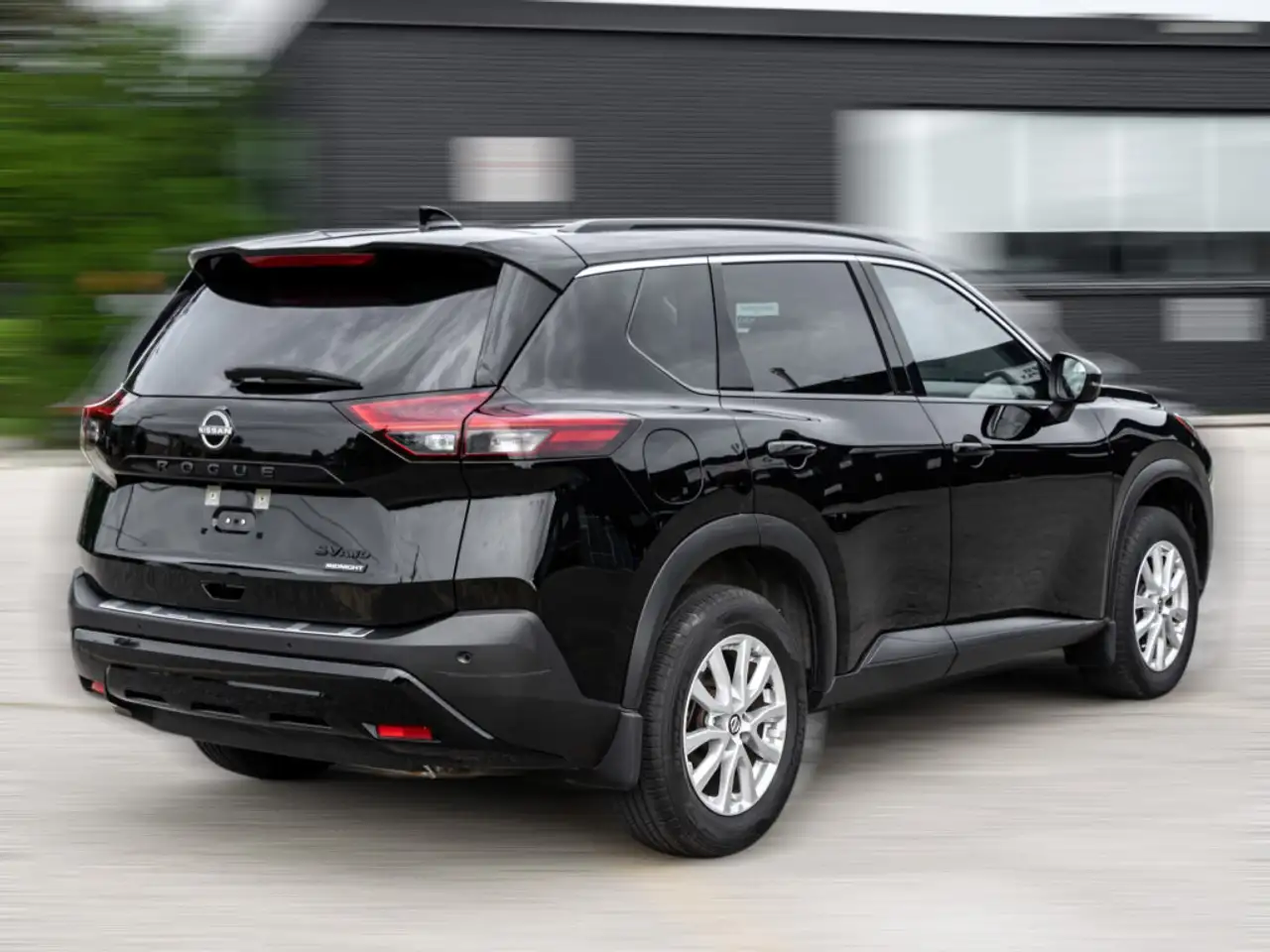 Nissan Rogue снимка Nissan Rogue