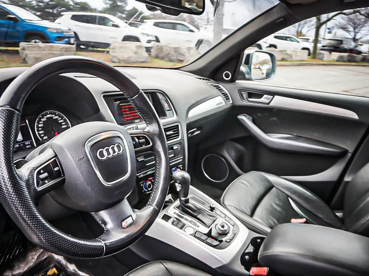 Audi Q5 photo Audi Q5