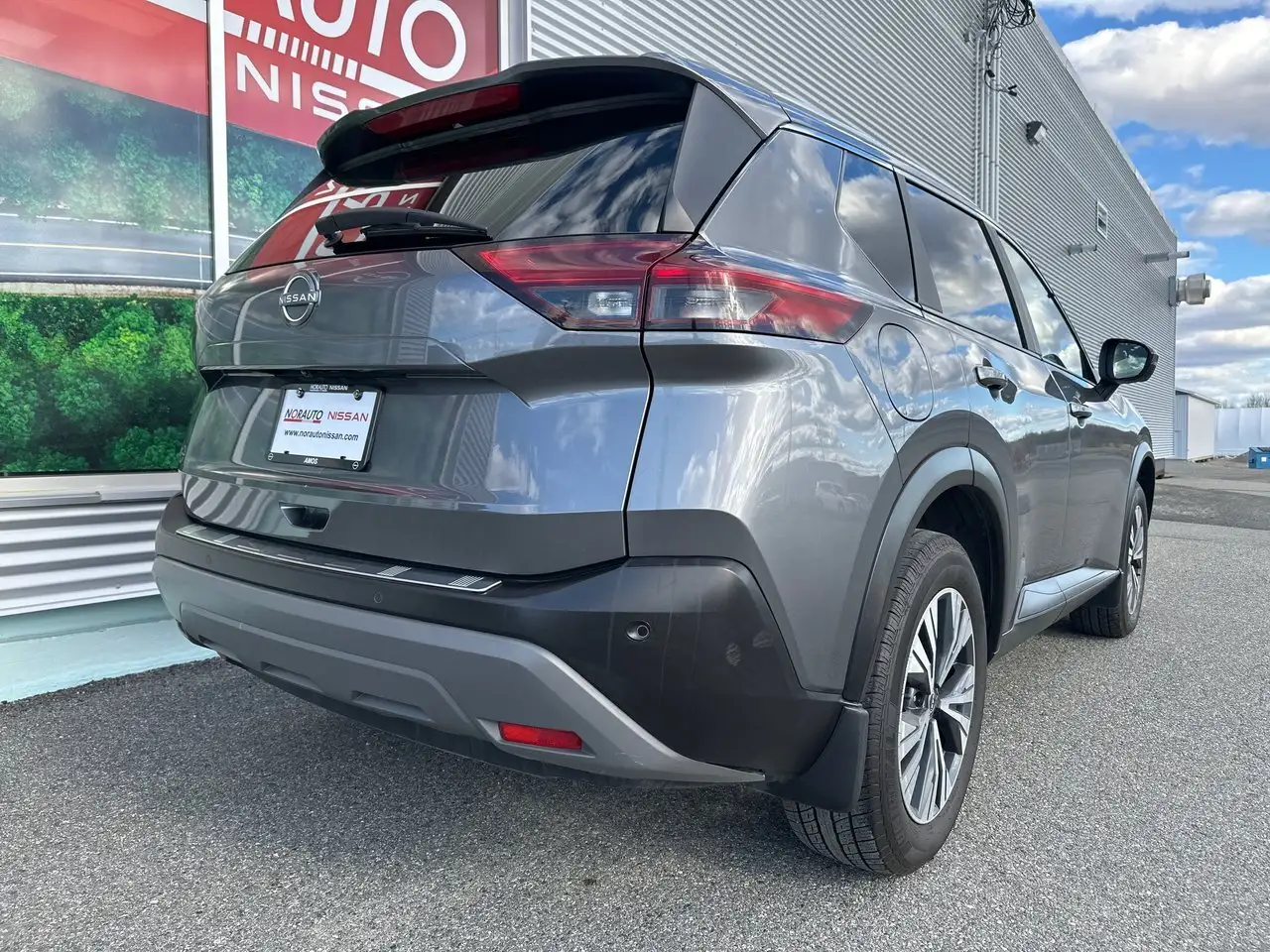 Nissan Rogue fotografie Nissan Rogue