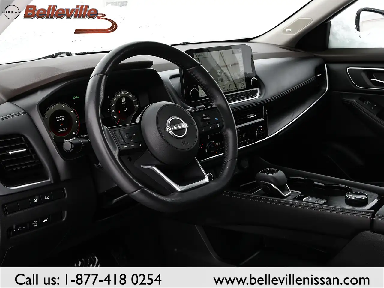 Nissan Rogue снимка Nissan Rogue
