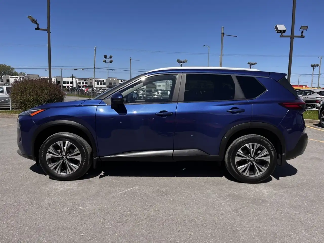 Nissan Rogue fotografie Nissan Rogue