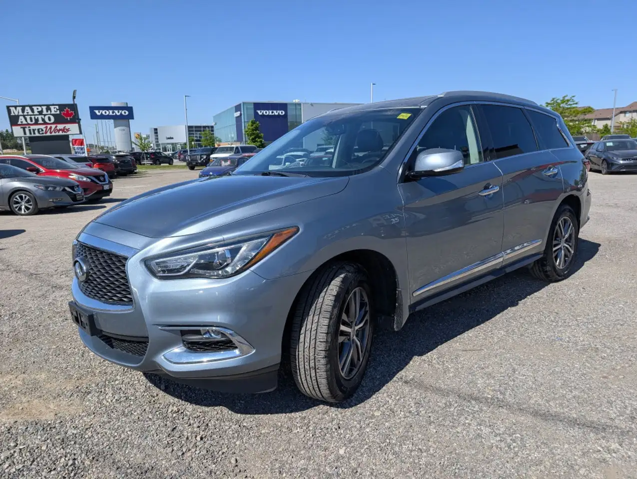 Infiniti QX60 fotografie Infiniti QX60