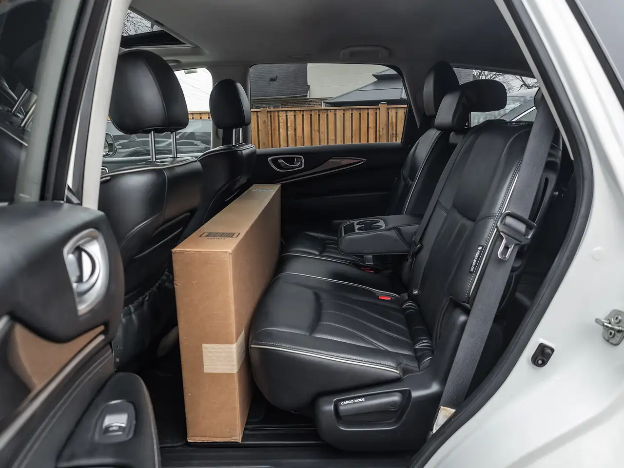 Infiniti QX60 снимка Infiniti QX60
