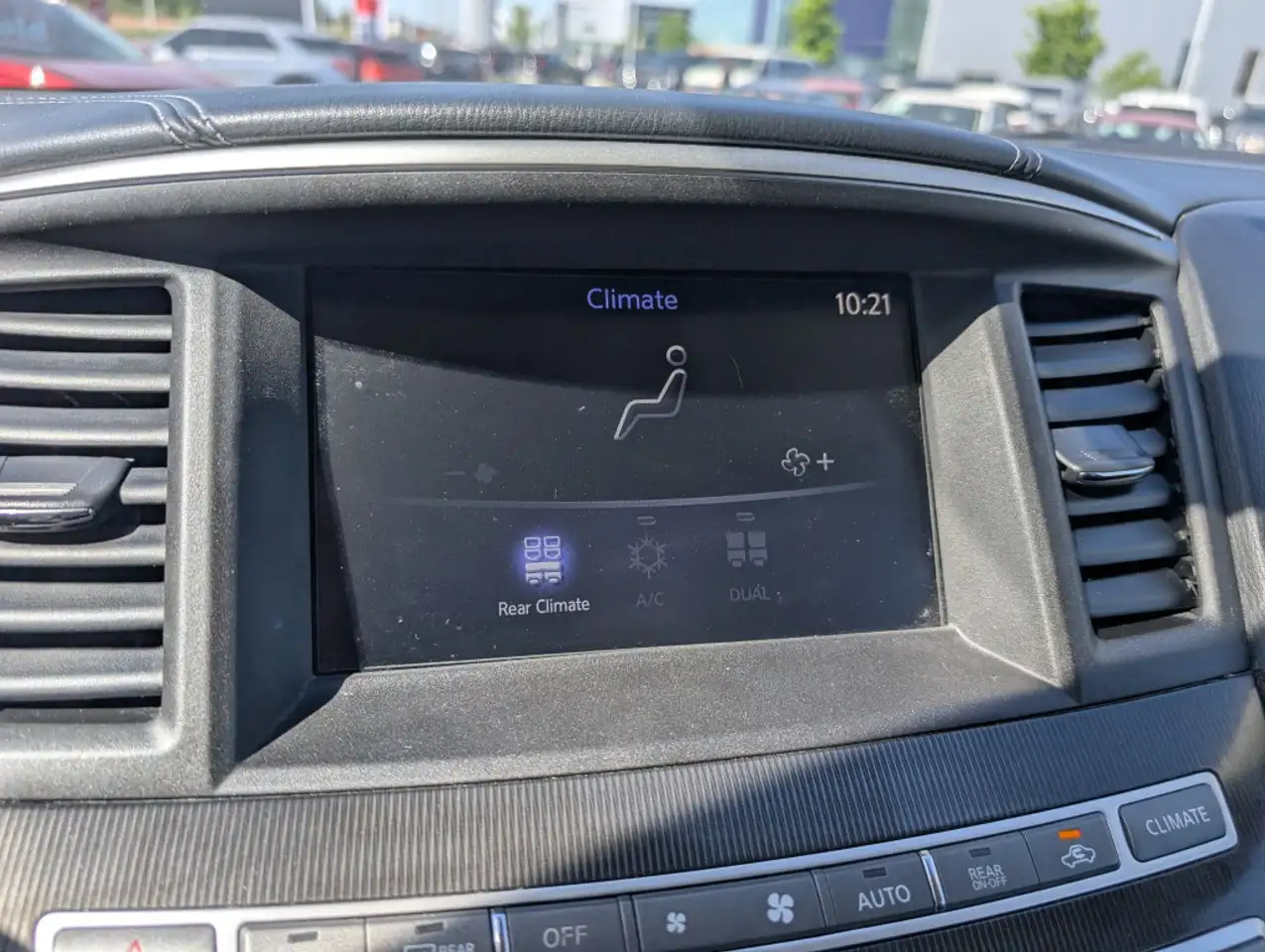 Infiniti QX60 fotografie Infiniti QX60