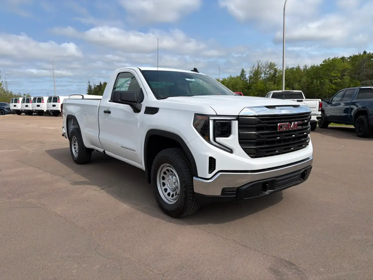 GMC Sierra 1500 photo GMC Sierra 1500