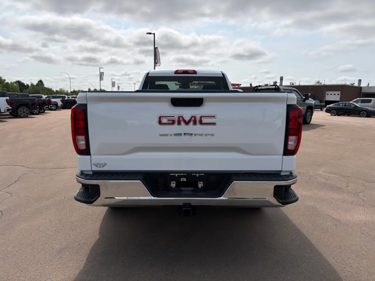 GMC Sierra 1500 photo GMC Sierra 1500