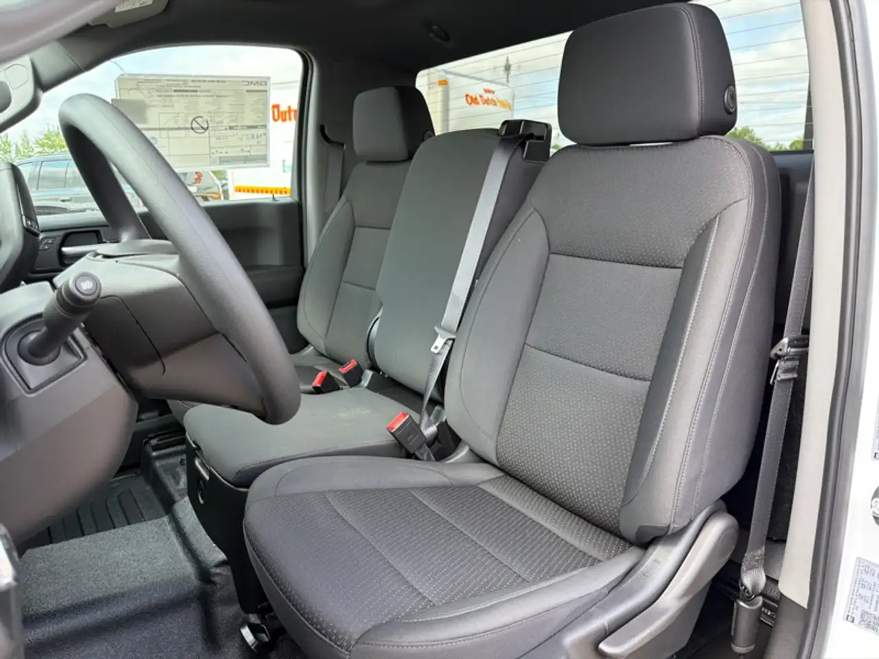GMC Sierra 1500 photo GMC Sierra 1500