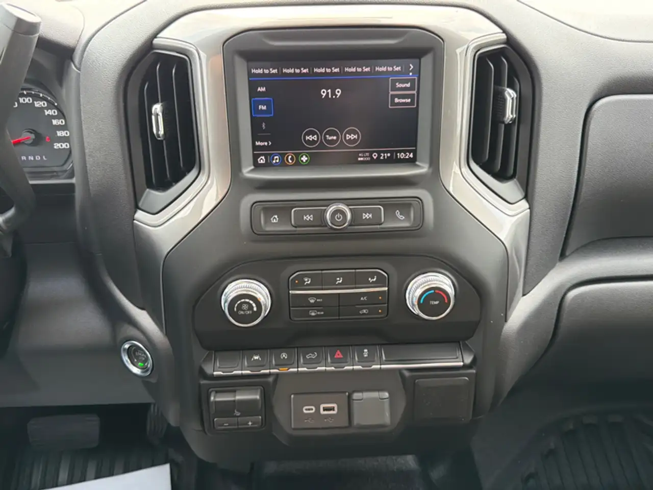 GMC Sierra 1500 photo GMC Sierra 1500