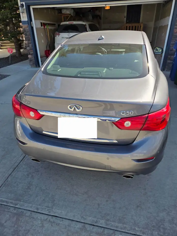Infiniti Q50 снимка Infiniti Q50