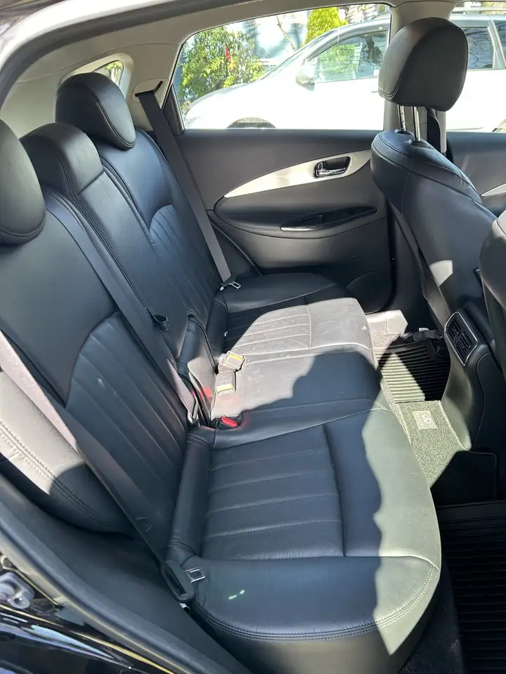 Infiniti QX50 снимка Infiniti QX50