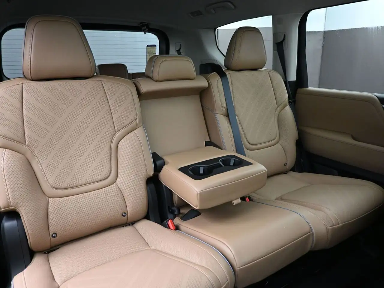 Infiniti QX80 fotografie Infiniti QX80