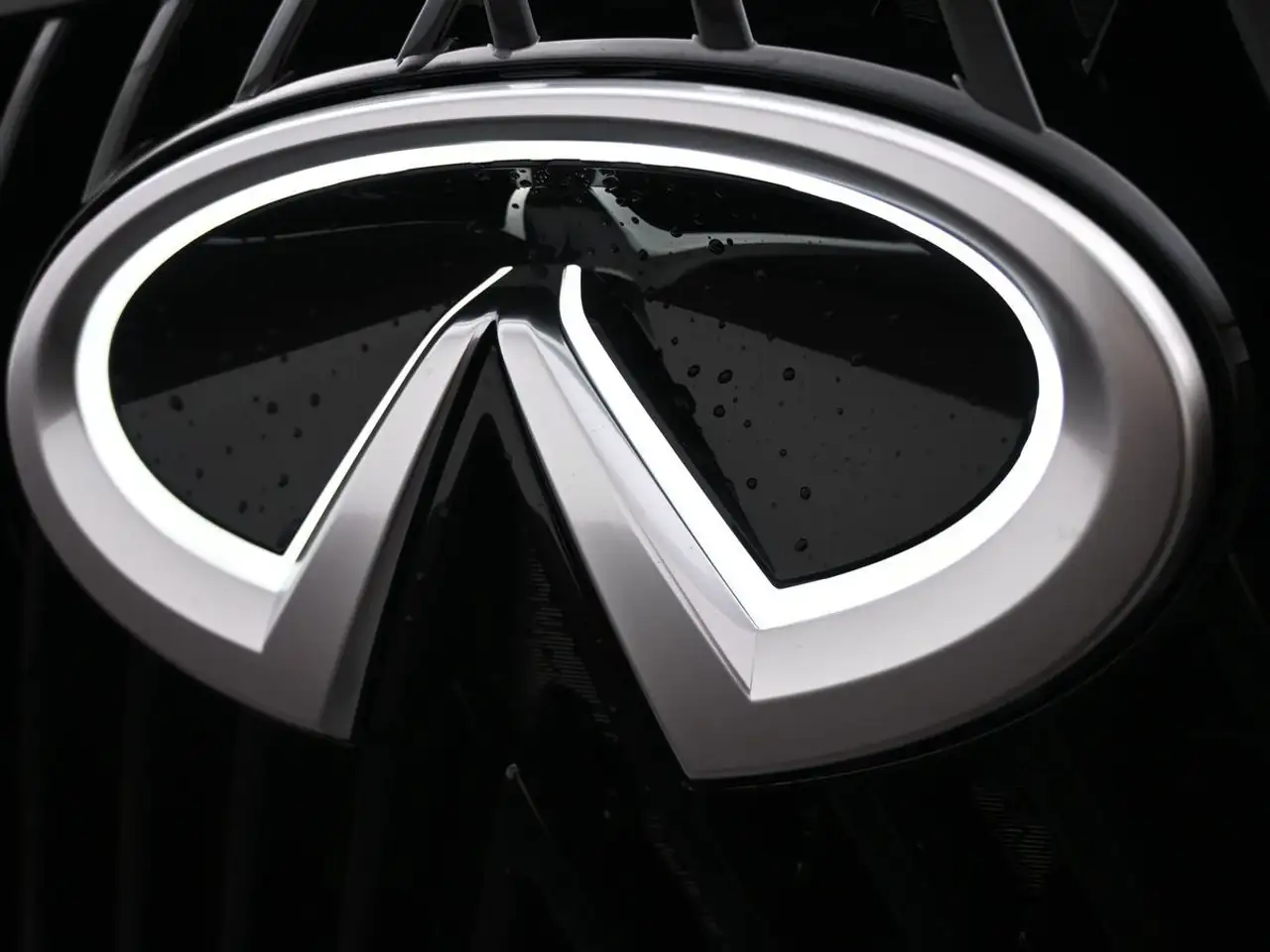 Infiniti QX80 fotografie Infiniti QX80
