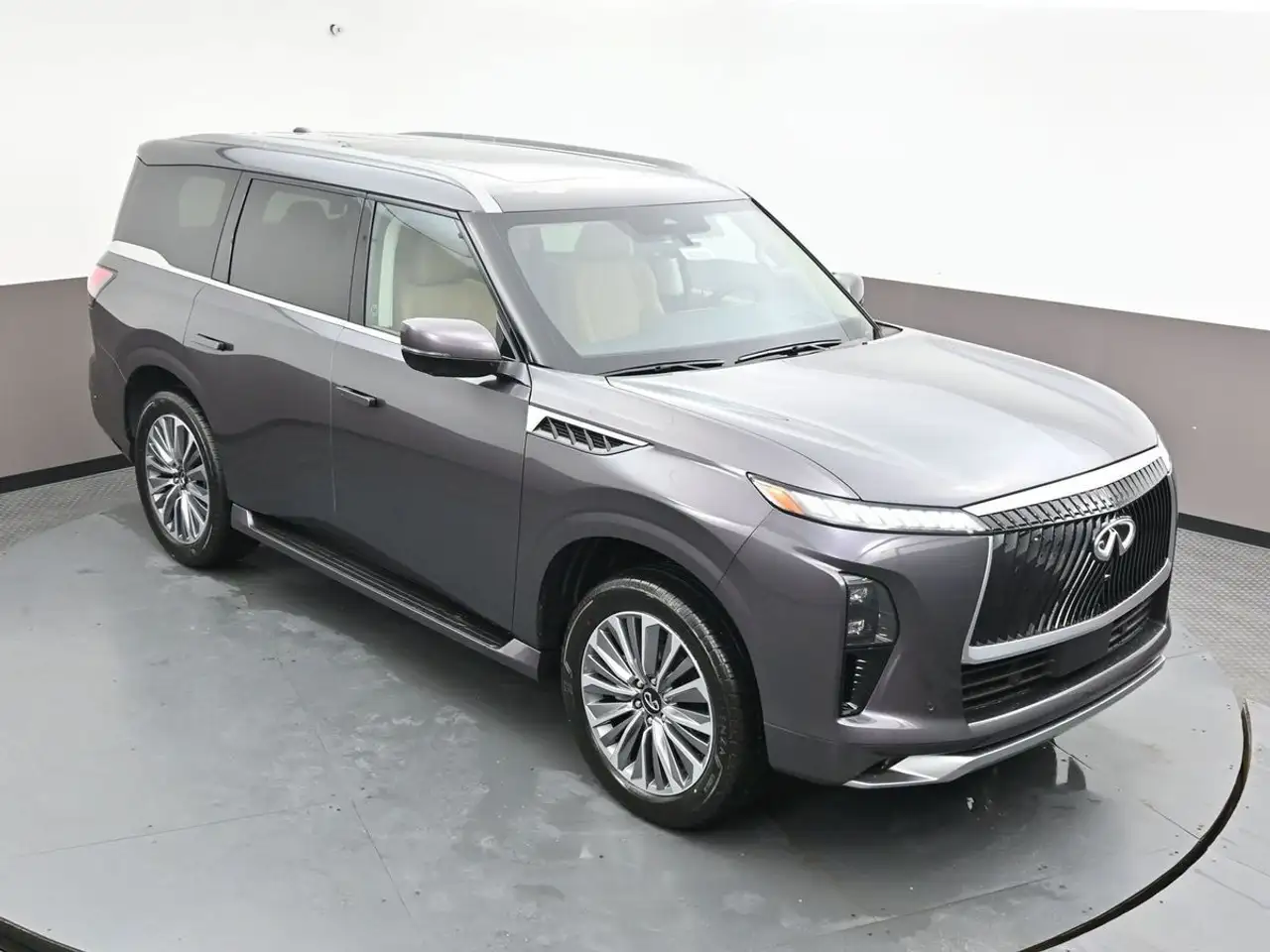 Infiniti QX80 fotografie Infiniti QX80
