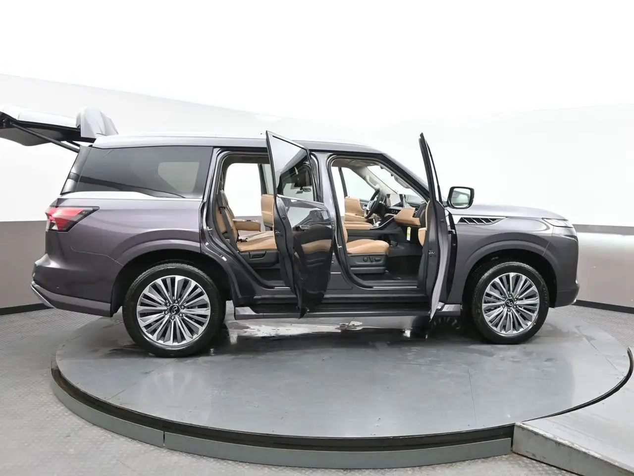 Infiniti QX80 fotografie Infiniti QX80