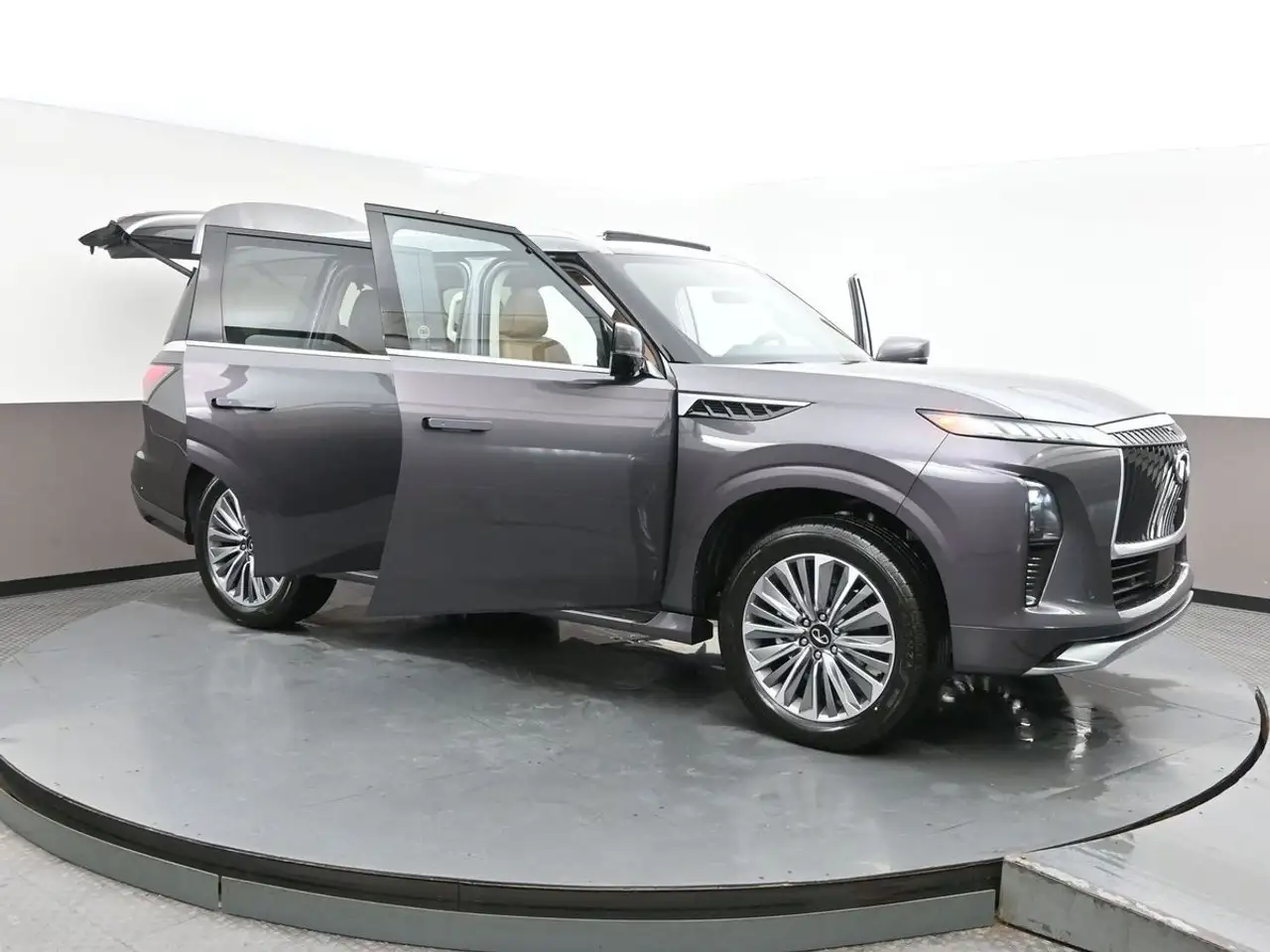 Infiniti QX80 fotografie Infiniti QX80