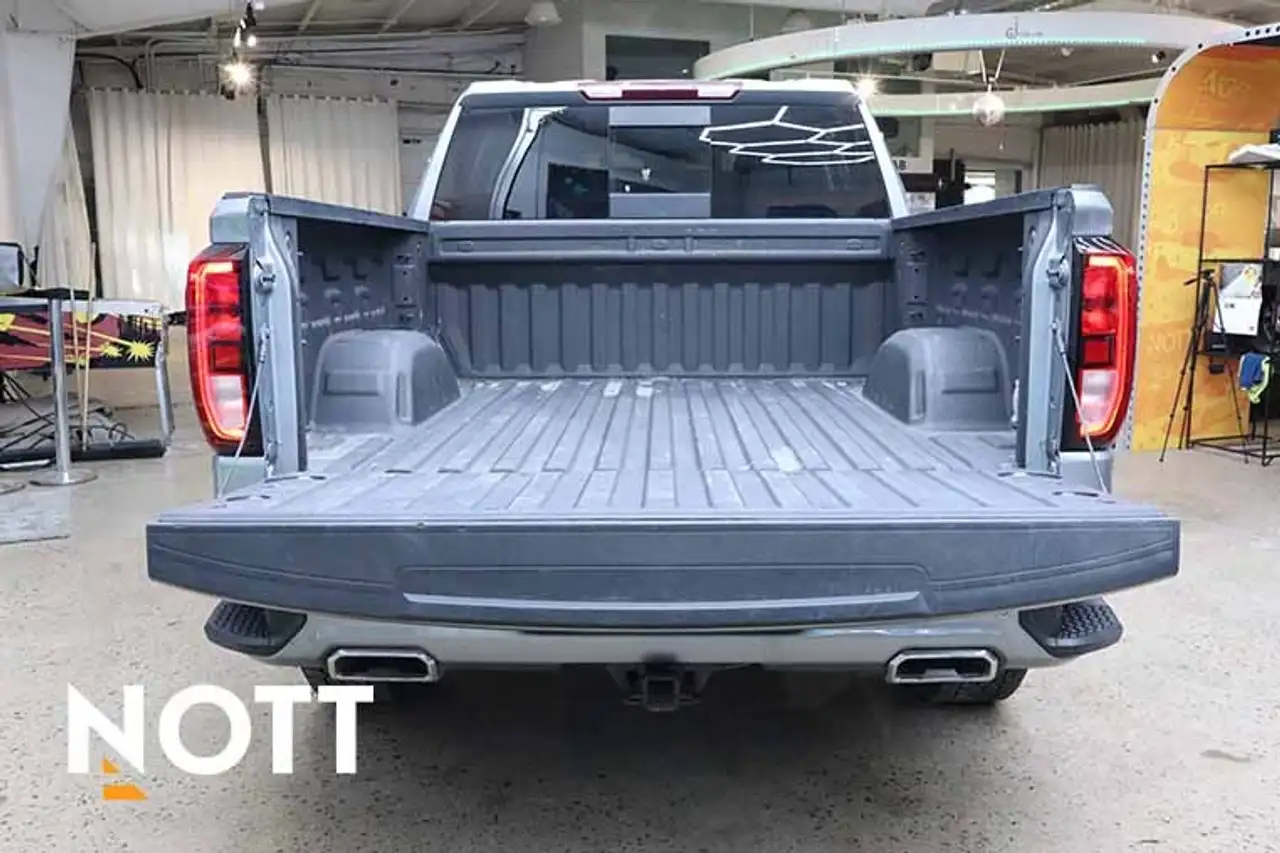 GMC Sierra 1500 снимка GMC Sierra 1500