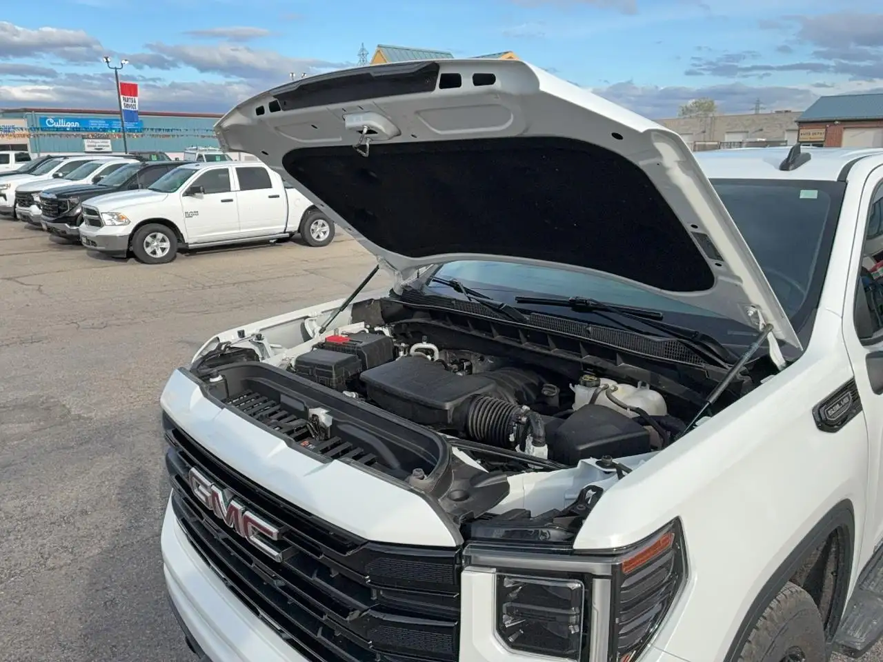 GMC Sierra 1500 снимка GMC Sierra 1500