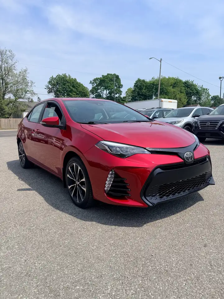 Toyota Corolla снимка Toyota Corolla