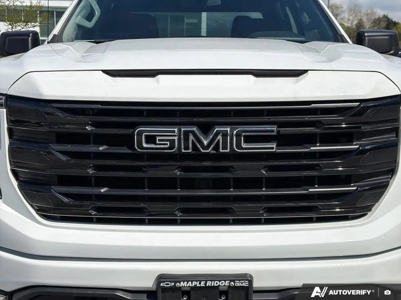 GMC Sierra 1500 снимка GMC Sierra 1500