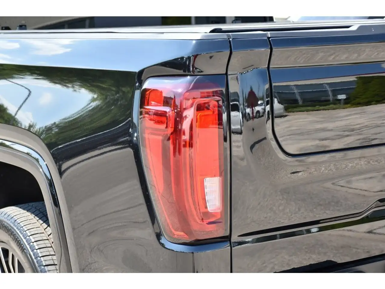 GMC Sierra 1500 fotografie GMC Sierra 1500