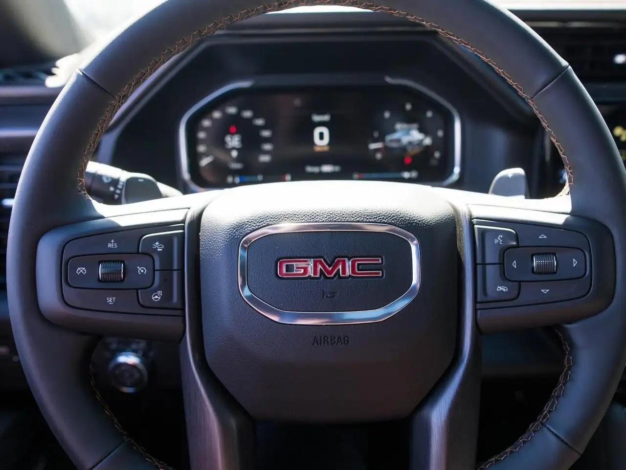 GMC Sierra 1500 photo GMC Sierra 1500