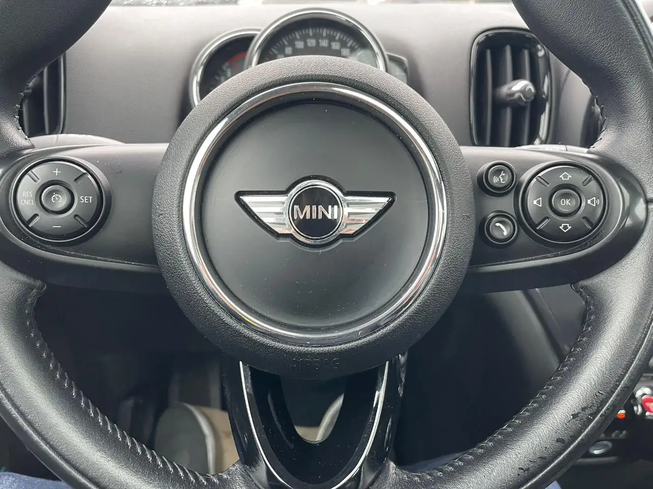 MINI Countryman photo MINI Countryman