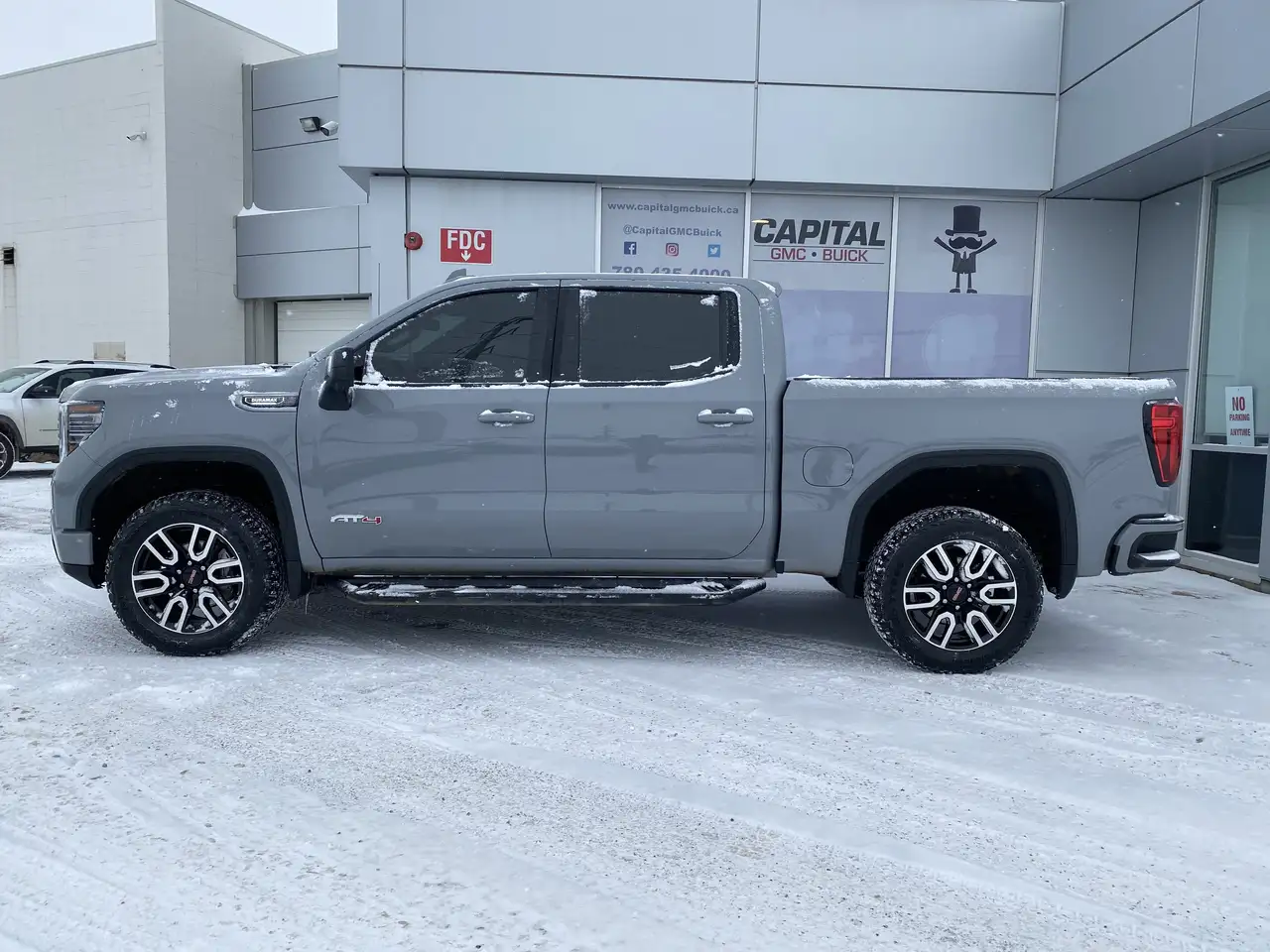 GMC Sierra 1500 снимка GMC Sierra 1500