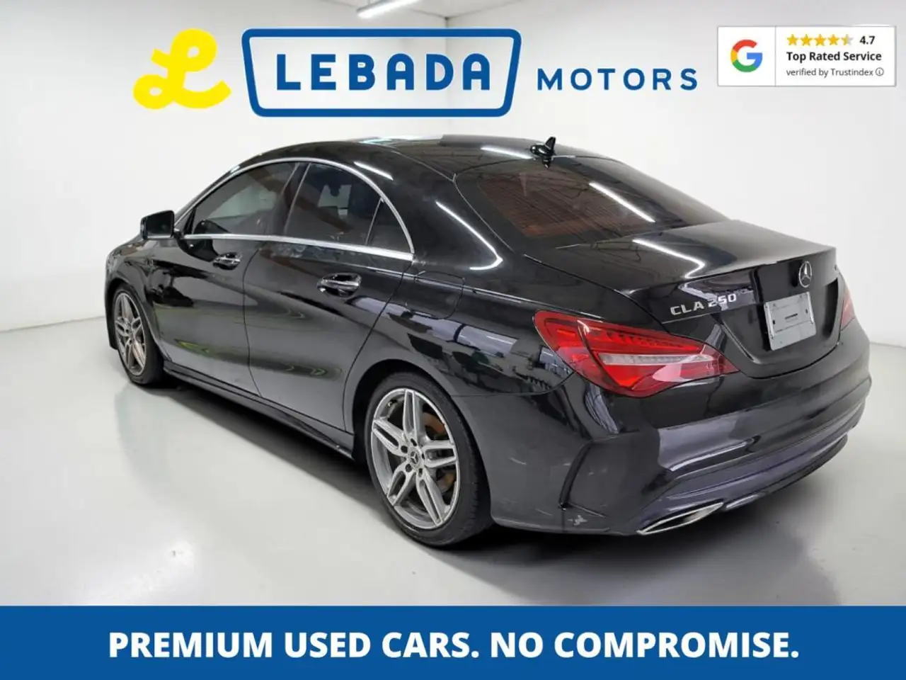 Mercedes-Benz CLA снимка Mercedes-Benz CLA