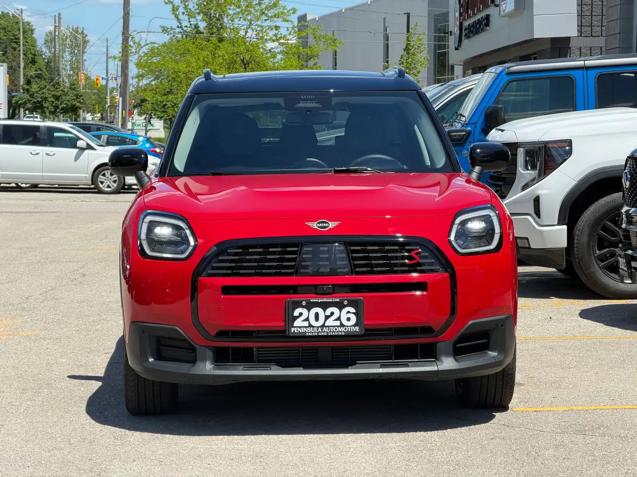 MINI Countryman снимка MINI Countryman