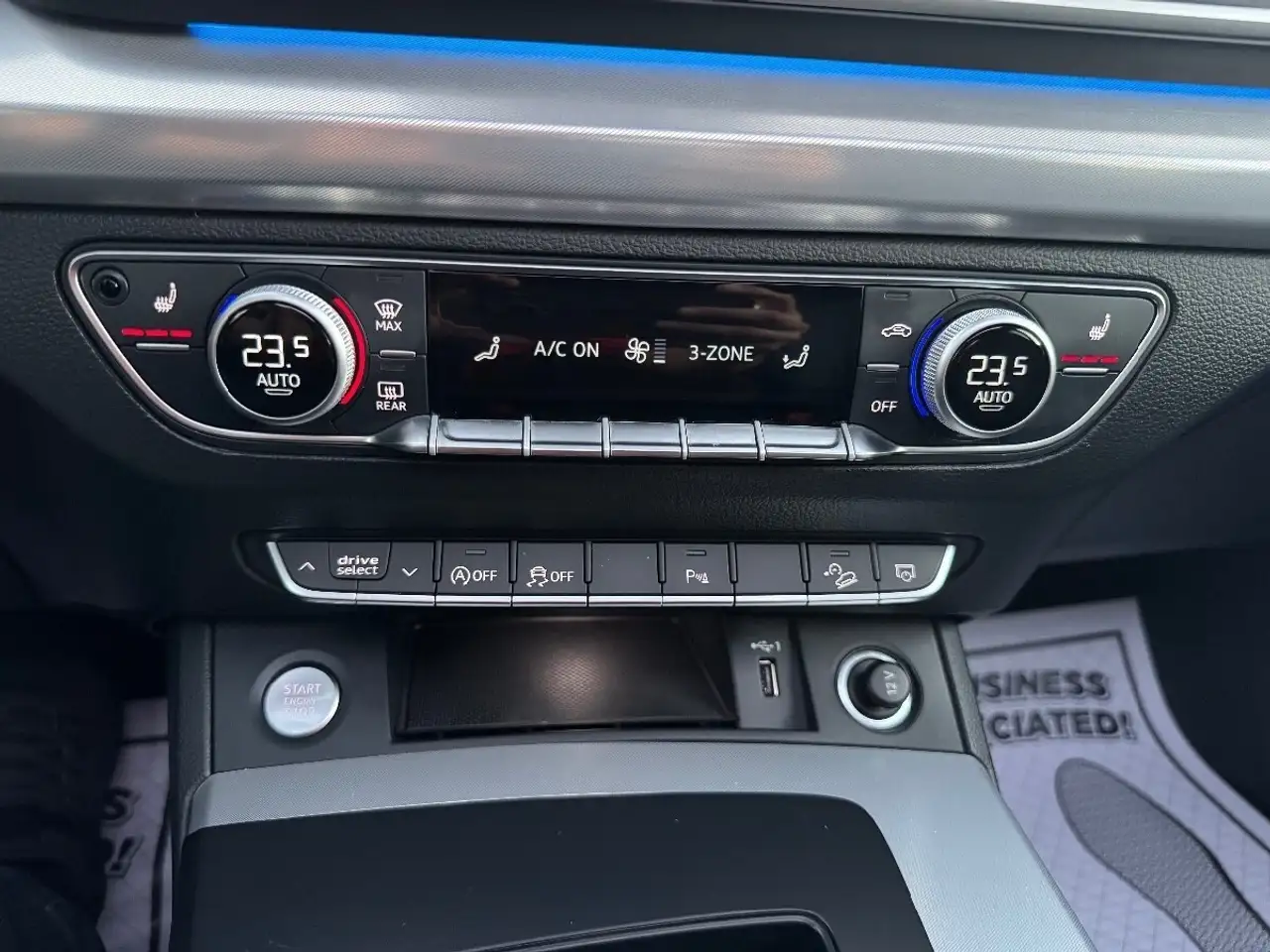 Audi Q5 снимка Audi Q5
