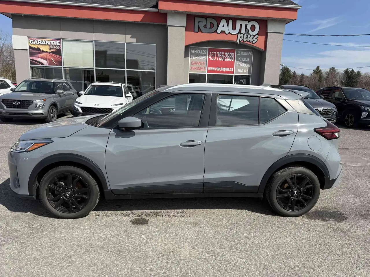 2022 Nissan Kicks
