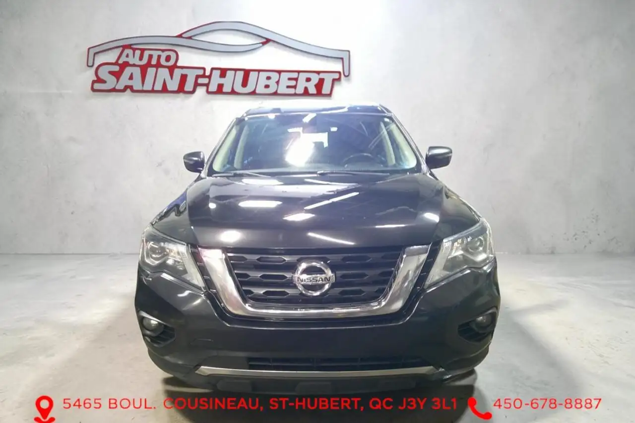 Nissan Pathfinder photo Nissan Pathfinder