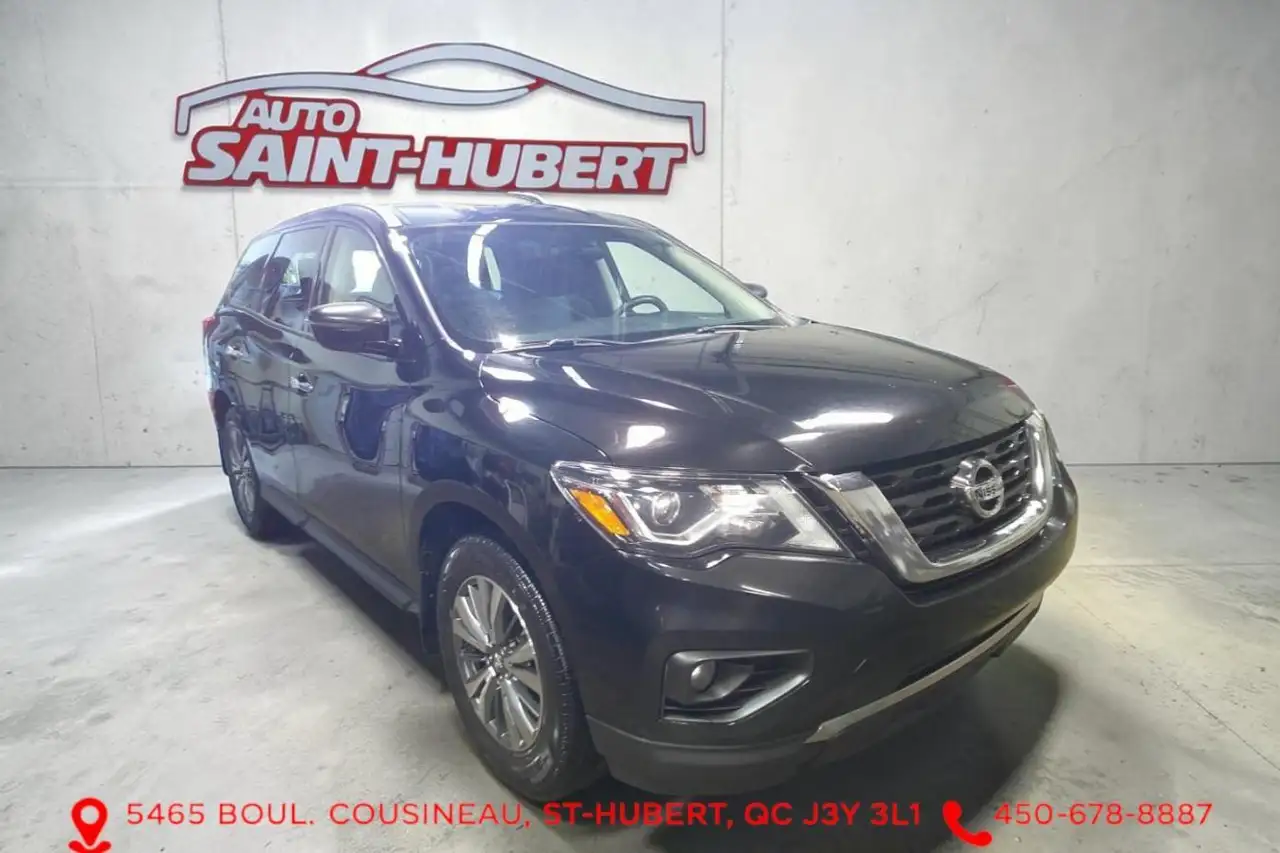 Nissan Pathfinder photo Nissan Pathfinder