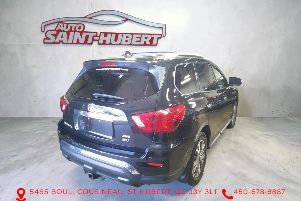 Nissan Pathfinder photo Nissan Pathfinder