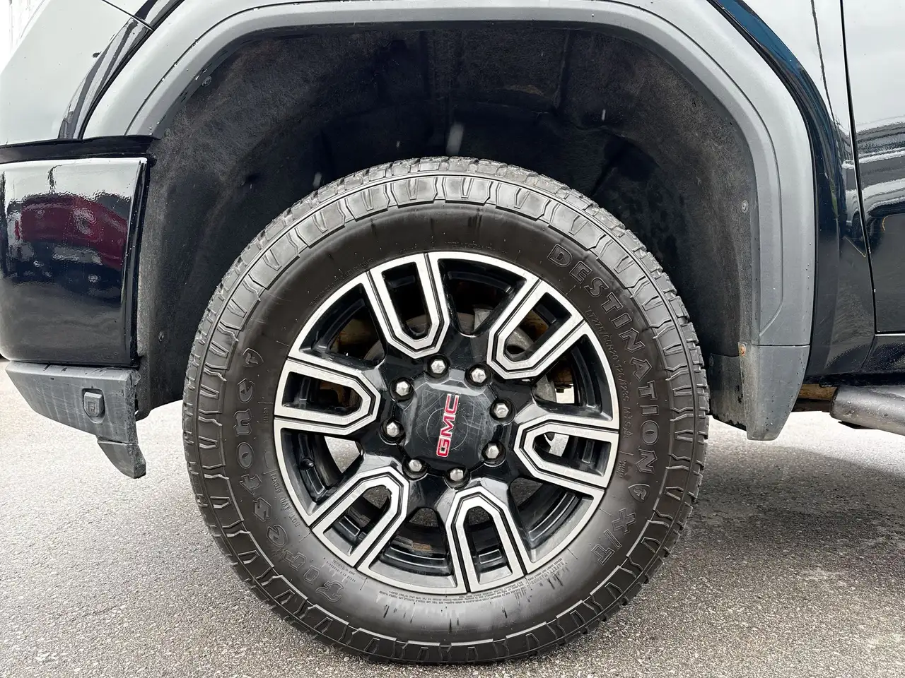 GMC Sierra 2500HD снимка GMC Sierra 2500HD