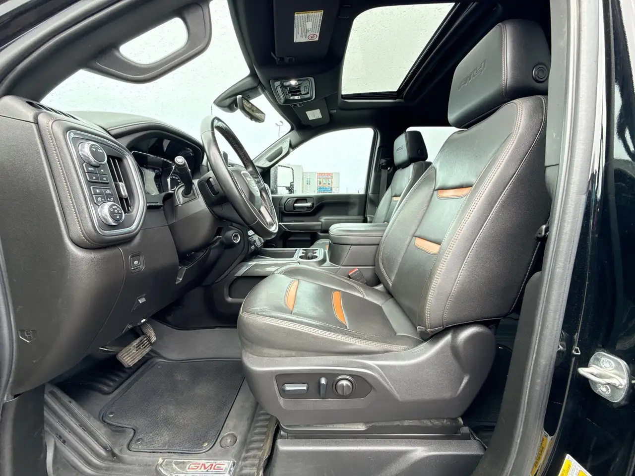 GMC Sierra 2500HD снимка GMC Sierra 2500HD