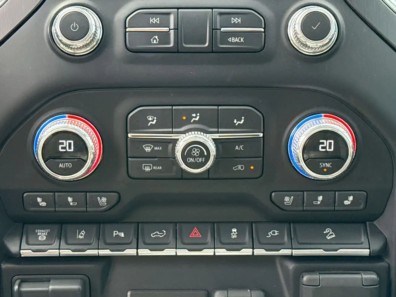 GMC Sierra 2500HD снимка GMC Sierra 2500HD