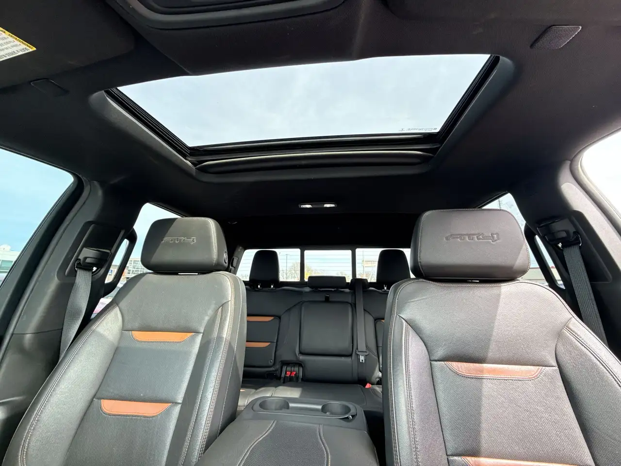 GMC Sierra 2500HD снимка GMC Sierra 2500HD