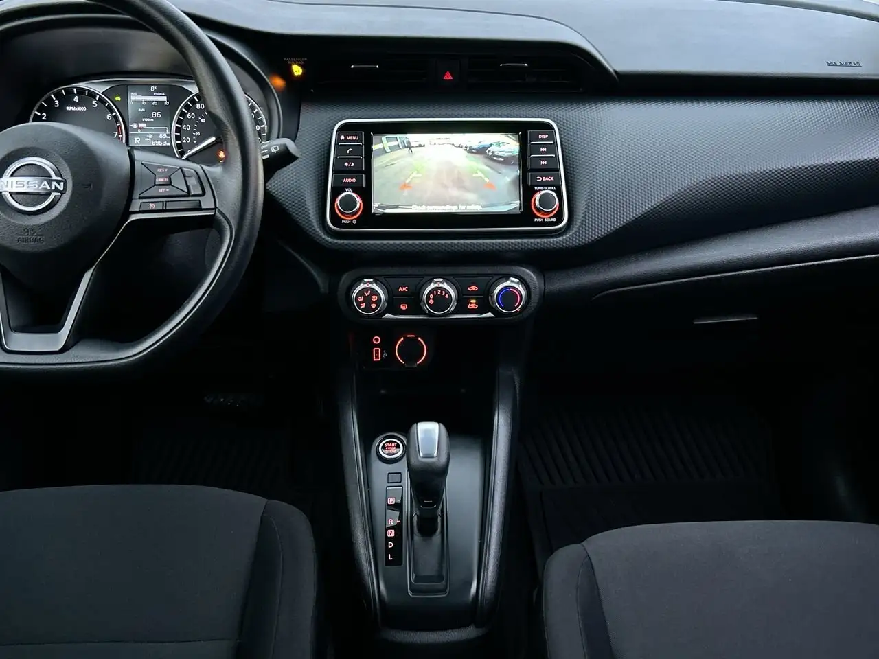 Nissan Kicks снимка Nissan Kicks