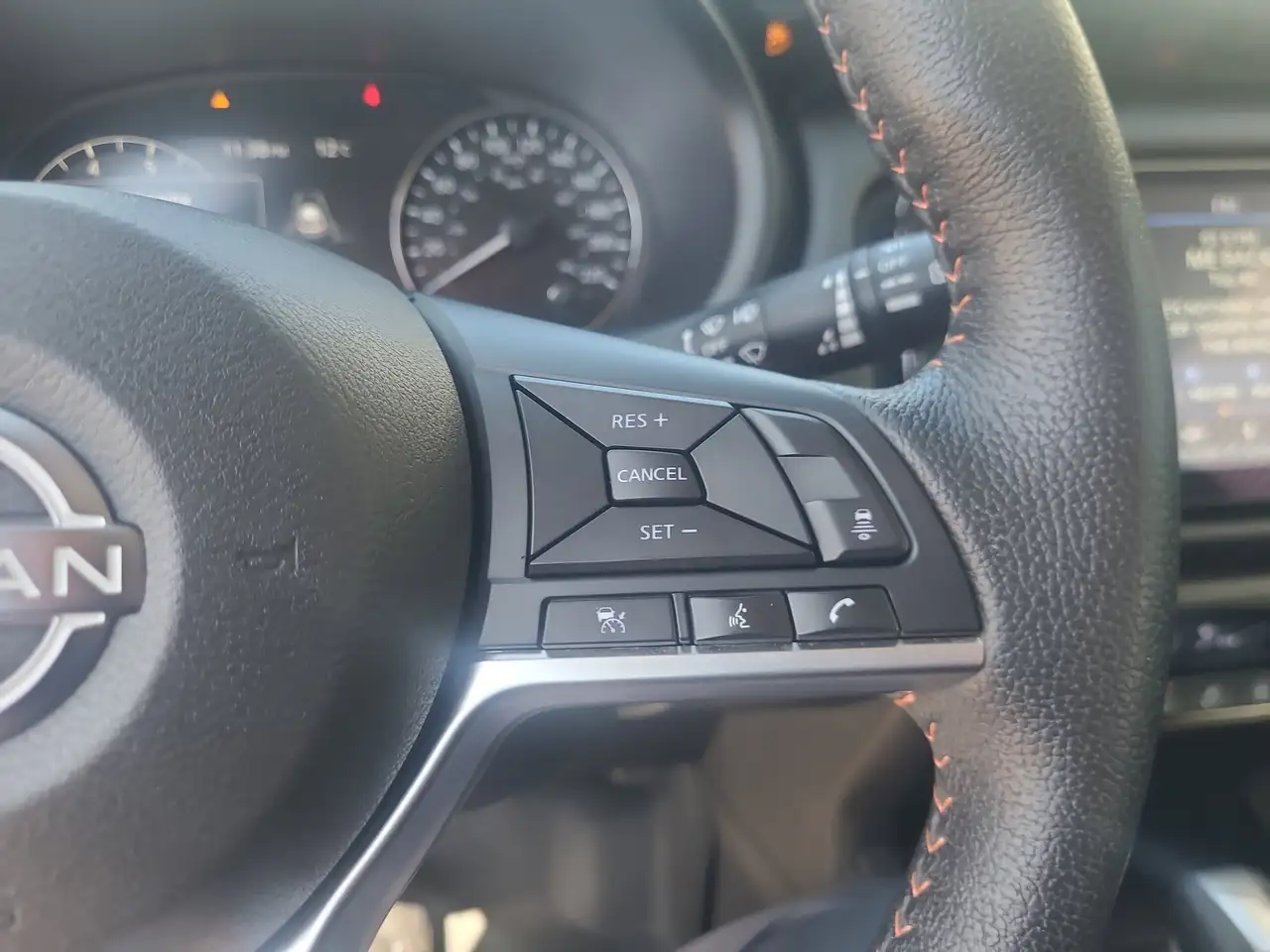 Nissan Kicks photo Nissan Kicks