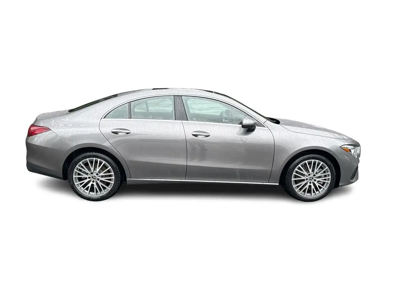 Mercedes-Benz CLA снимка Mercedes-Benz CLA