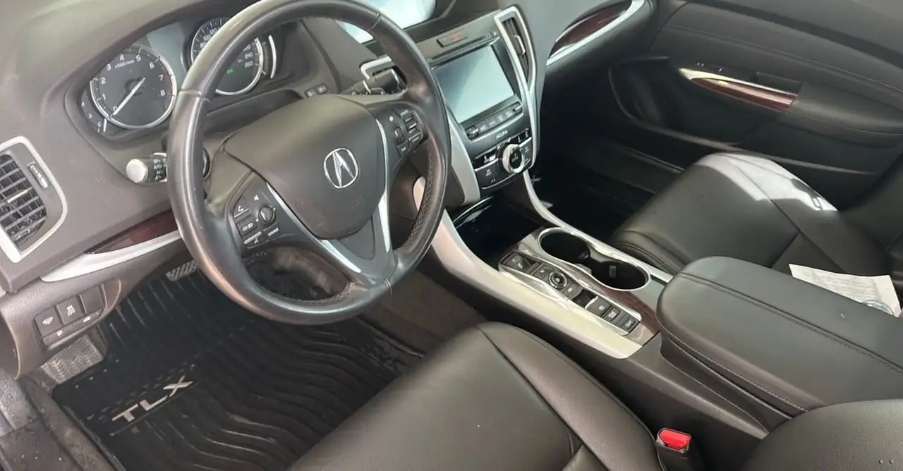 Acura TLX photo Acura TLX