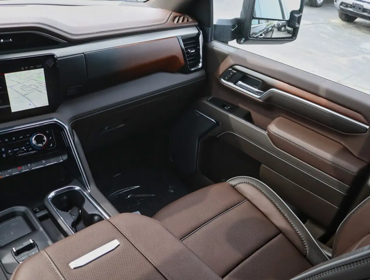 GMC Sierra 2500HD снимка GMC Sierra 2500HD