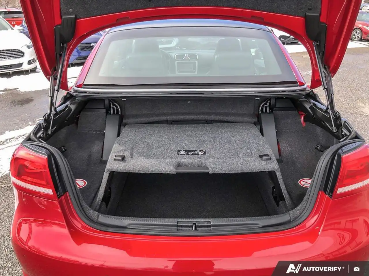 Volkswagen Eos снимка Volkswagen Eos